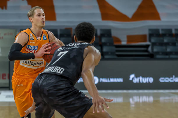 帮助意大利 帮助意大利