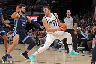 在决赛中 在决赛中